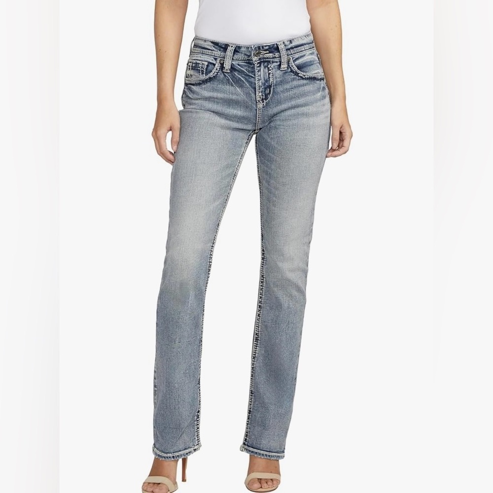 Silver Jeans Co. Suki Curvy Fit High Rise Baby Bootcut Jean W33/L33  (size 12)